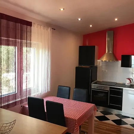 Nika Guest house